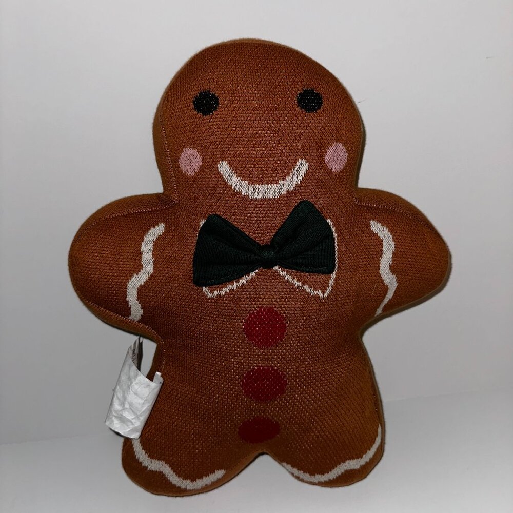 Cupcakes And Cashmere Soft Blanket Knit Gingerbread Man Boy Throw Pillow 16”